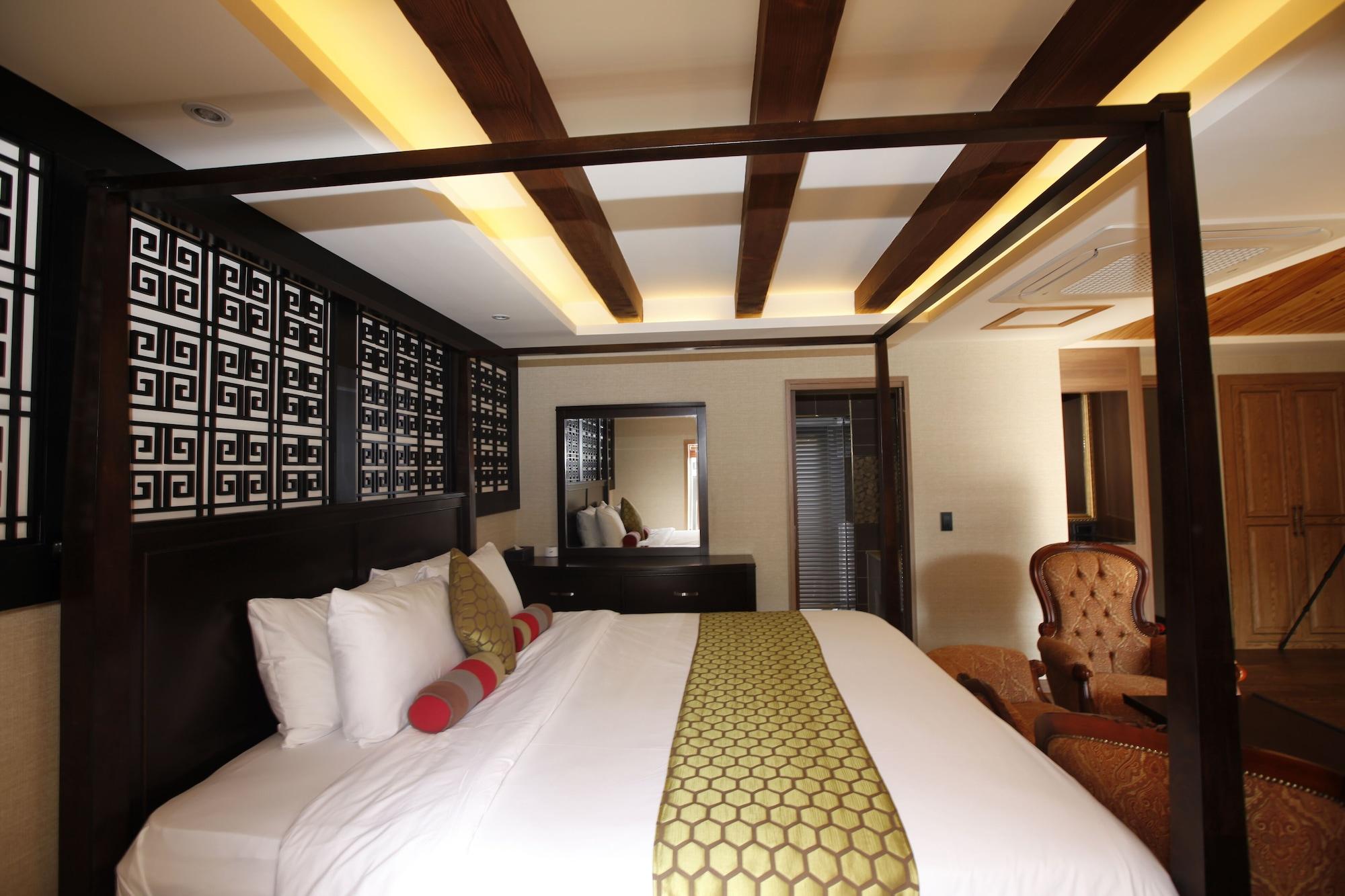 Hansan Marina Hotel & Resort Tongyeong Exterior photo
